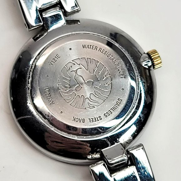 Anne Klein Watch Swarovski Crystal Silver Tone Fashion Rhinestone Womans VL801 - Picture 6 of 6